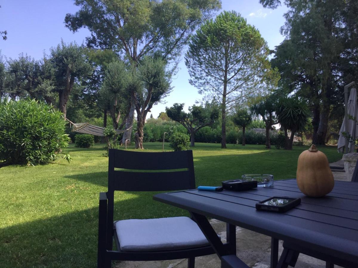 B&B Casale Vecchio Lecce Arnesano ภายนอก รูปภาพ