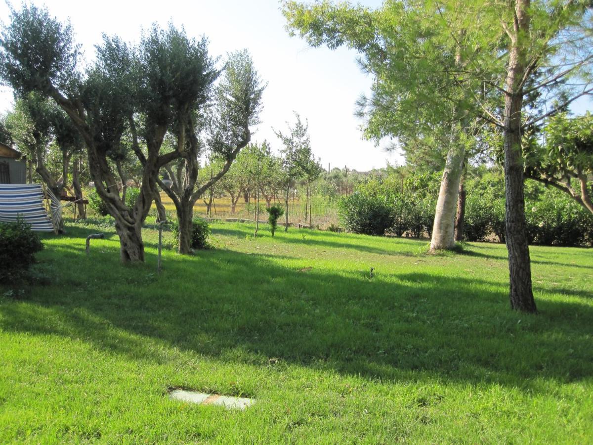 B&B Casale Vecchio Lecce Arnesano ภายนอก รูปภาพ